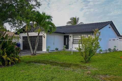2449 NW 123rd Ave, Coral Springs, FL 33065