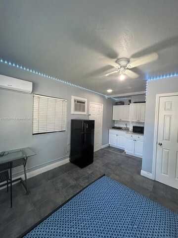 59 NW 115th St, Miami, FL 33168