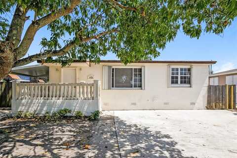 171 W 63rd St, Hialeah, FL 33012