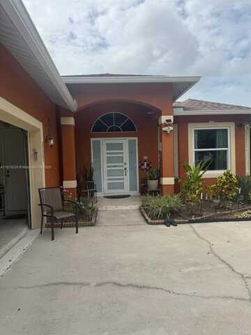 2806 5TH ST W, Lehigh Acres, FL 33971