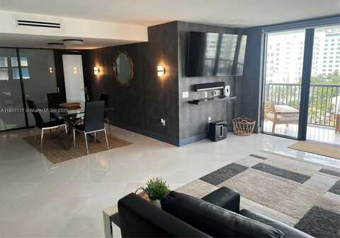 1800 Collins Ave, Miami Beach, FL 33139