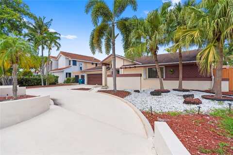 20511 NE 7th Ct, Miami, FL 33179