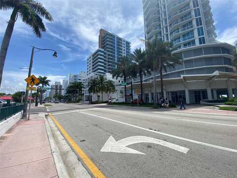 6490 Collins Ave, Miami Beach, FL 33141