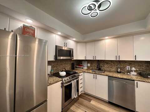 3800 S Ocean Dr, Hollywood, FL 33019