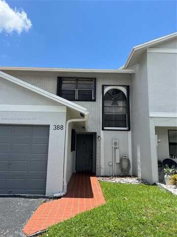 388 NW 103rd Ter, Pembroke Pines, FL 33026