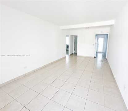 800 85th St, Miami Beach, FL 33141