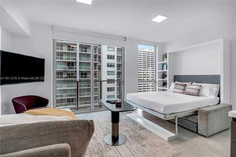 227 NE 2nd St, Miami, FL 33132