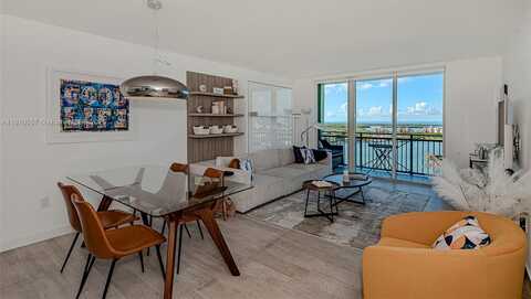 90 Alton Rd, Miami Beach, FL 33139