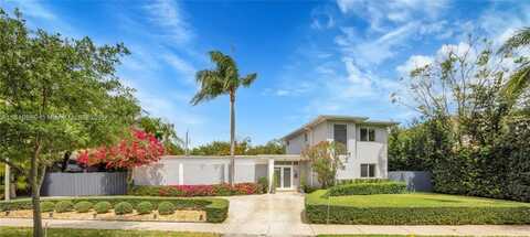 5757 SW 49th St, South Miami, FL 33155