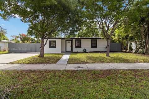 4730 NE 15th Ave, Pompano Beach, FL 33064