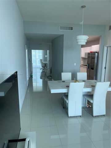 7928 East Dr, North Bay Village, FL 33141