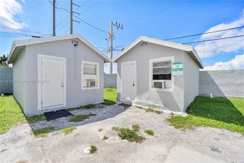 12101 Everglades St, Canal Point, FL 33438