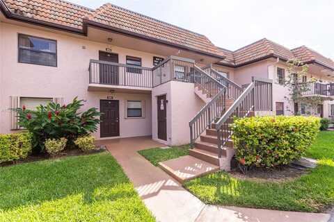 10624 NW 10th St, Pembroke Pines, FL 33026
