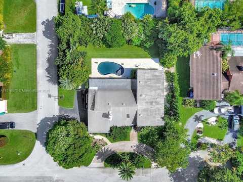 7761 SW 170th St, Palmetto Bay, FL 33157