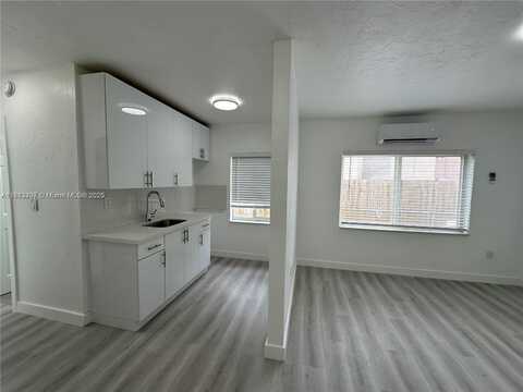 2001 NW Flagler Ter, Miami, FL 33125
