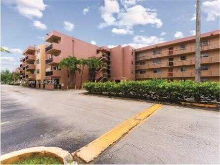 401 NW 72nd Ave, Miami, FL 33126