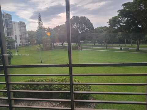 20400 SW Country Club Dr, Aventura, FL 33180