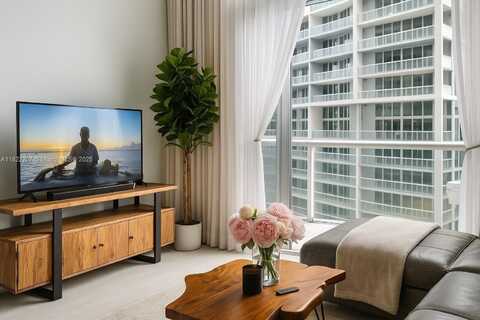 475 Brickell Ave, Miami, FL 33131
