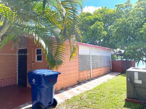 20216 NW 52 Pl, Miami Gardens, FL 33055