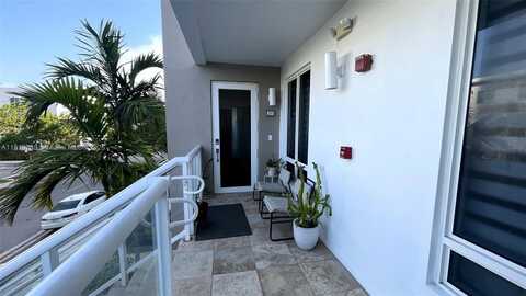 6415 NW 102nd Path, Doral, FL 33178