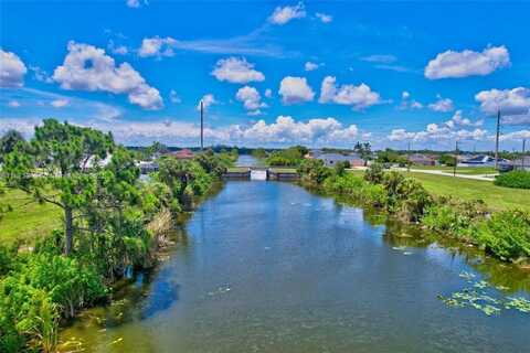 2625 NE 5th PL, Cape Coral, FL 33909