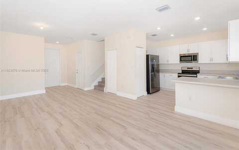 3348 W 108th St, Hialeah, FL 33018