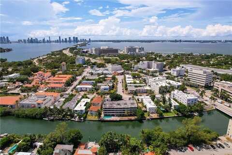 4011 N Meridian Ave, Miami Beach, FL 33140