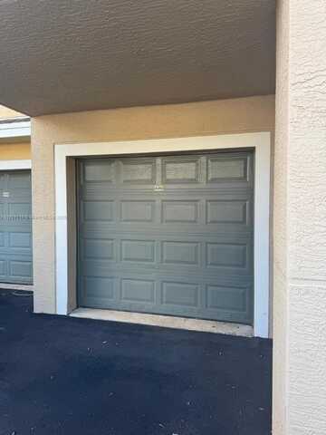 6529 Emerald Dunes Dr, West Palm Beach, FL 33411