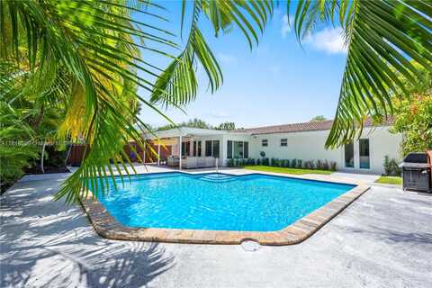 6751 SW 48th St, Miami, FL 33155
