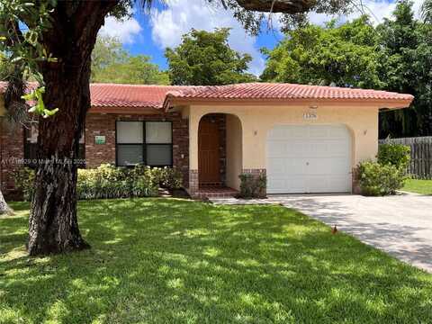 1376 NW 93rd Ter, Coral Springs, FL 33071