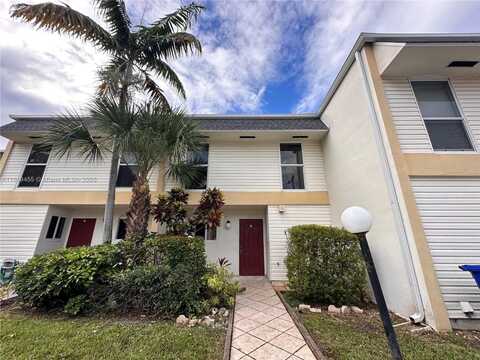 3321 Raleigh St, Hollywood, FL 33021