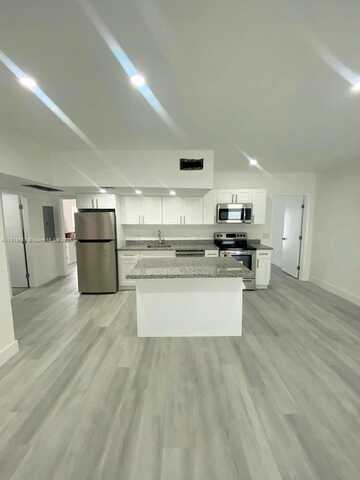 7291 Gary Ave, Miami Beach, FL 33141