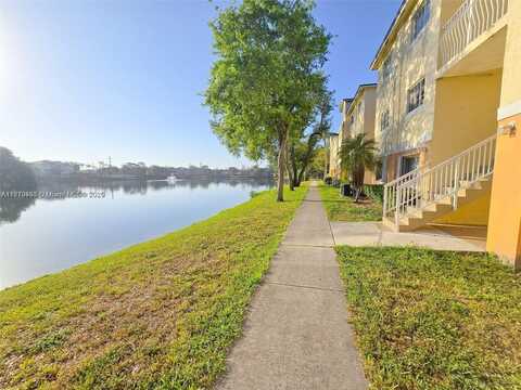3690 N 56th Ave, Hollywood, FL 33021
