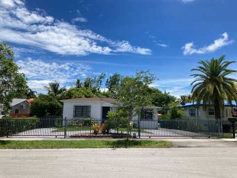 3082 NW 4th St, Miami, FL 33125