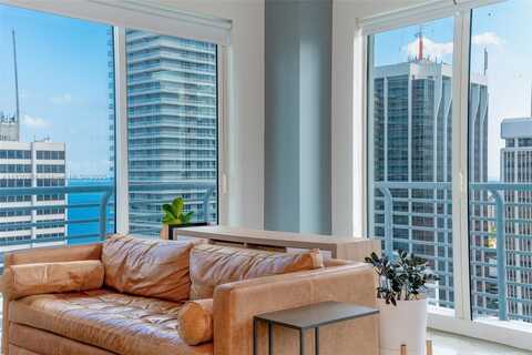 133 NE 2nd Ave, Miami, FL 33132