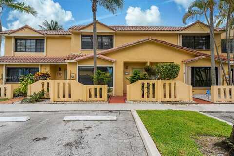 3947 NW 94th Ter, Sunrise, FL 33351