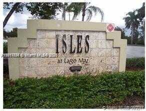 595 Vista Isles Dr, Sunrise, FL 33325