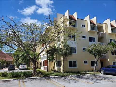 7705 Camino Real, Miami, FL 33143