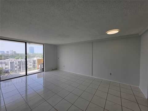 2350 NE 135th St, North Miami, FL 33181