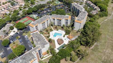 3910 Inverrary Blvd, Lauderhill, FL 33319