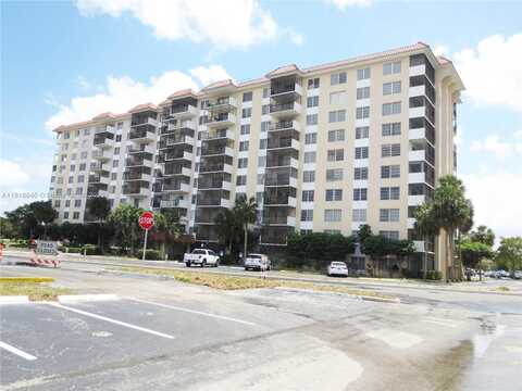 4164 Inverrary Dr, Lauderhill, FL 33319