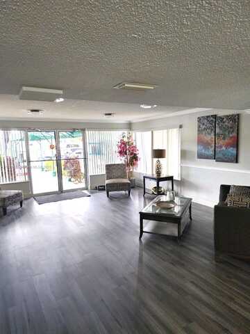 22615 SW 66th, Boca Raton, FL 33428