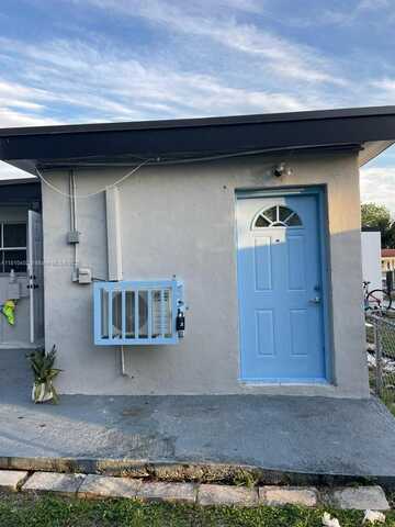2401 NW 178th Ter, Miami Gardens, FL 33056