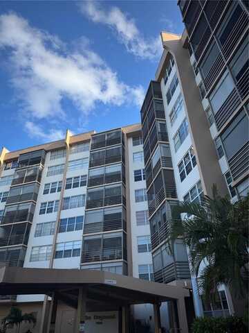 1100 Saint Charles Pl, Pembroke Pines, FL 33026