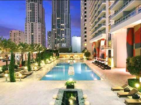 50 Biscayne Blvd, Miami, FL 33132