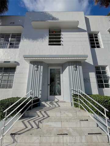 801 8th St, Miami Beach, FL 33139