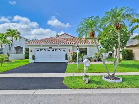 18866 NW 1st St, Pembroke Pines, FL 33029