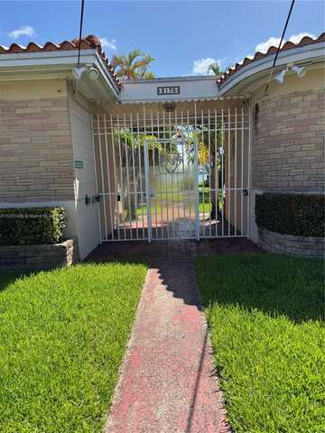 2170 Bay Dr, Miami Beach, FL 33141