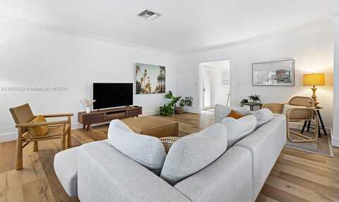 65 Hendricks Isle, Fort Lauderdale, FL 33301