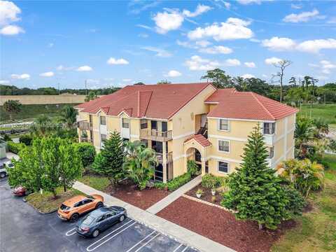 5801 Riverside Dr, Coral Springs, FL 33067